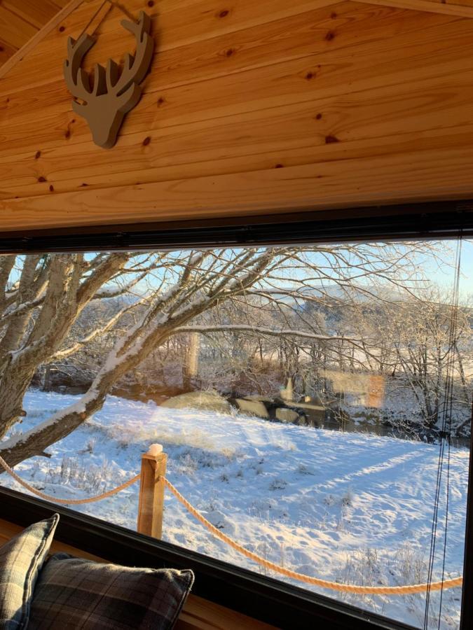 River Huts, Highland River Retreat With Hot Tub Інвернесс Екстер'єр фото