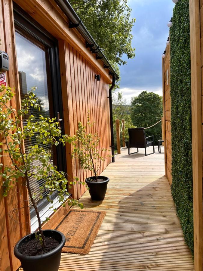 River Huts, Highland River Retreat With Hot Tub Інвернесс Екстер'єр фото