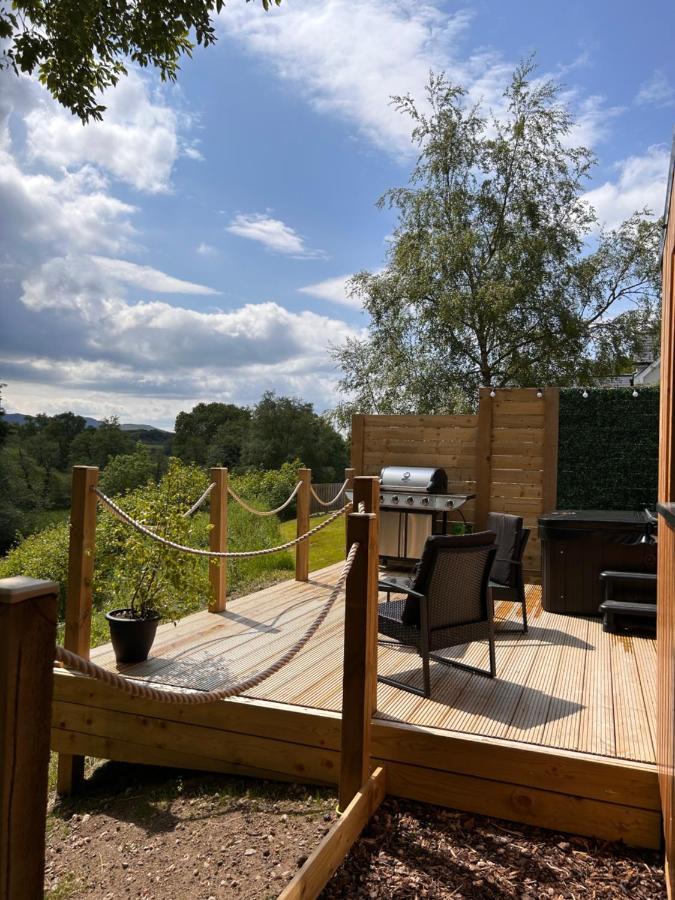 River Huts, Highland River Retreat With Hot Tub Інвернесс Екстер'єр фото
